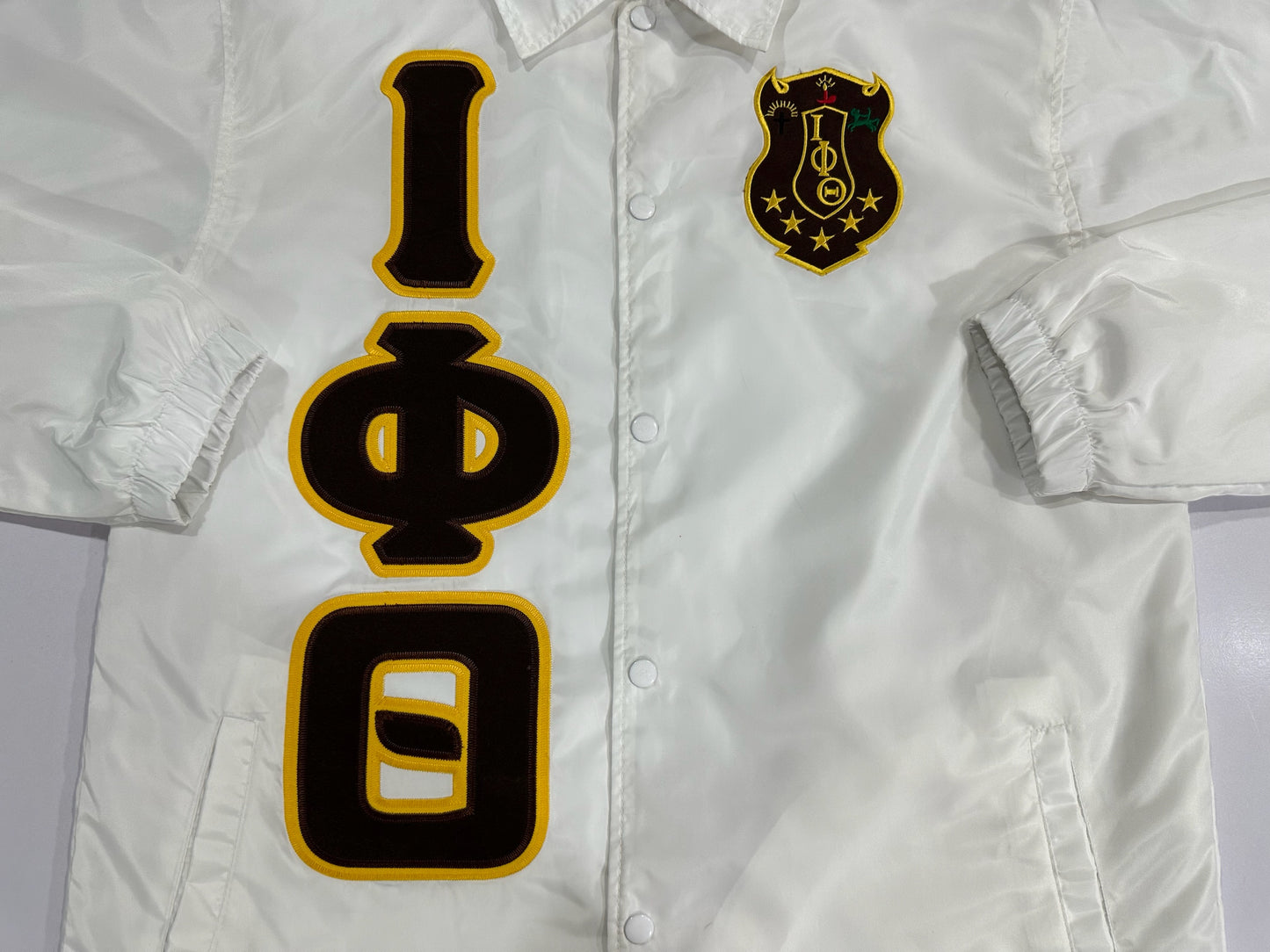 lota Waterproof white Coach jacket